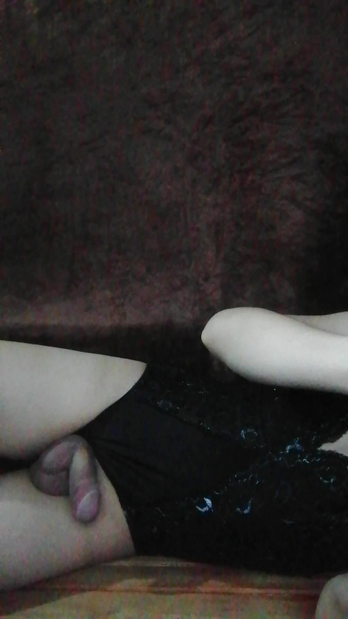 Reynaldo6: Ти все ще найкрасивіша королева в усьому світі, і ніхто не може відповідати, а також хочеш жорсткого траху з татом