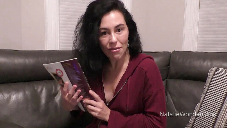 Natalie Wonder: Macecha zabaví vaše milf porno stáje a pak udělá vaši...