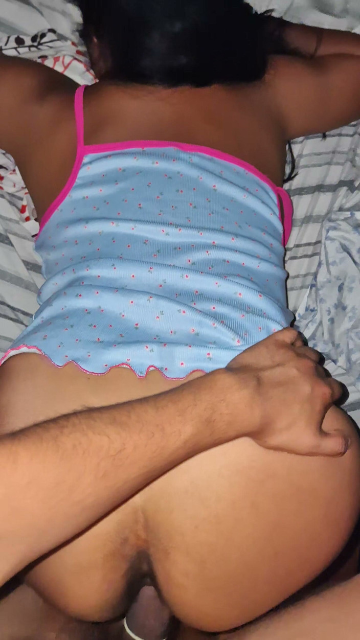RealAmateuur: Sexo Apasionado Con La Mamá De Mi Compañero De Trabajo