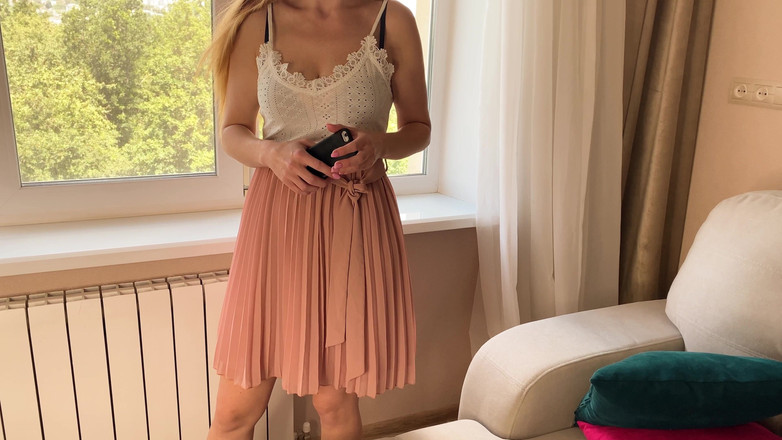 CumInMyMouthBaby: De stiefmoeder van mijn vriendin nodigde me uit op haar...