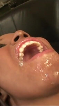 A Very Extreme Gang Bang: 5 Big Black Cocks a Slutty Ebony Chick