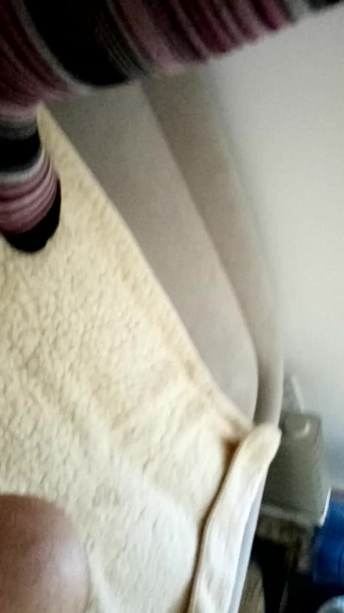 Sub Slave: Sperm Is Leaking From My Pussy and I'm Eating It