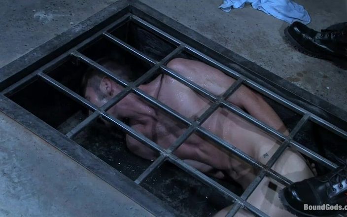 KINK men: Affamato come il lupo