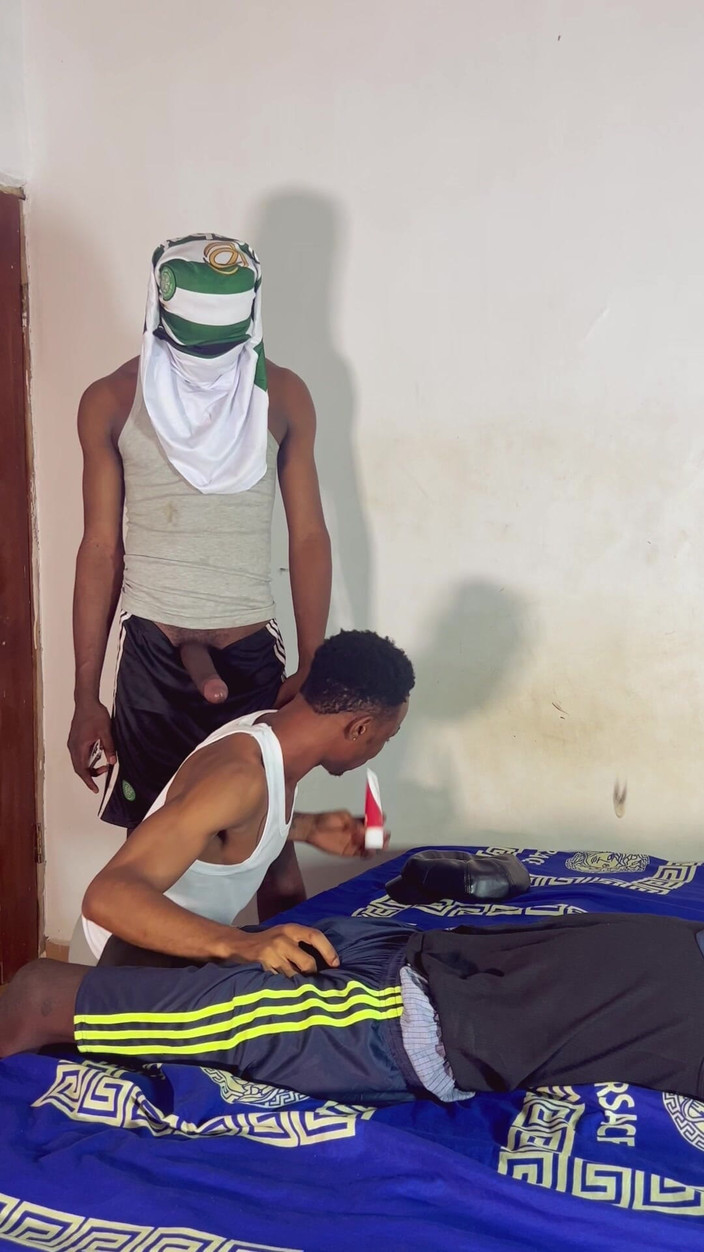 Dickofpolicy: Orgie d’équipe parfait