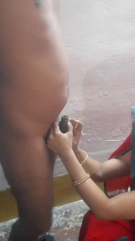बड़े स्तनों वाली भाभी की रात में देवर द्वारा चुदाई.