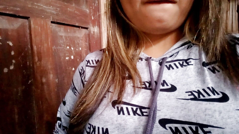 Martin13: Porno maison, séduisant le caméraman qui me filme dans les...