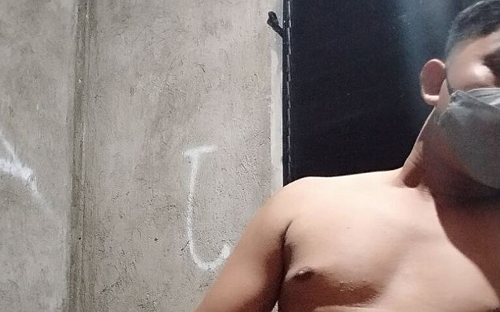 TylerNestle: Milf para Collab Onde Você Está G?