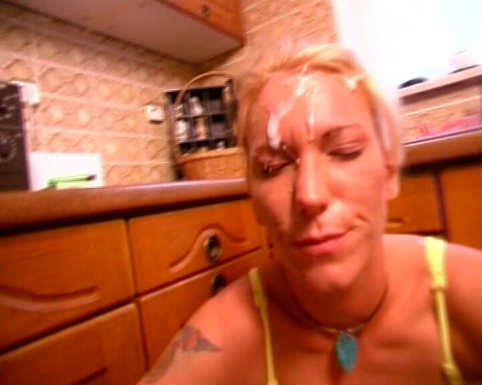 German amateur couples: Блондинка німецька повія знає, як кататися на члені