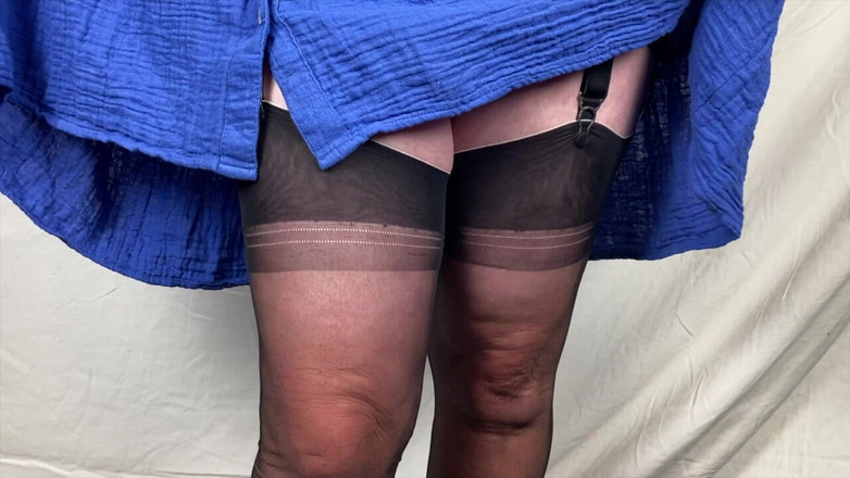 Mr MF: Місіс Зрілі ноги просто вдома з церкви частина - 1