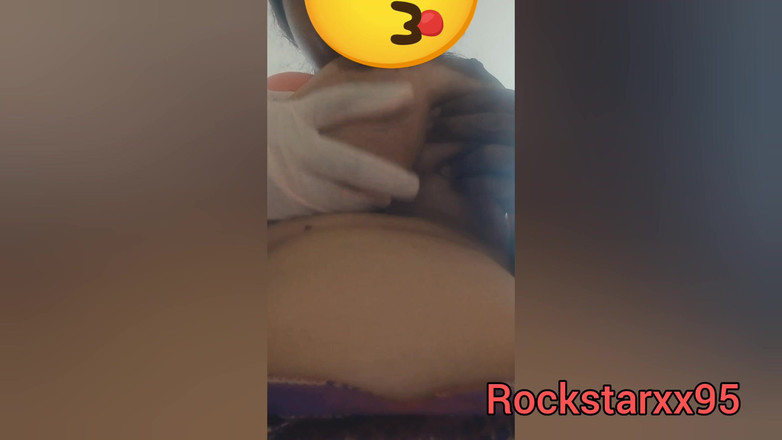 Rack star XX: Indická desi manželka masturbuje