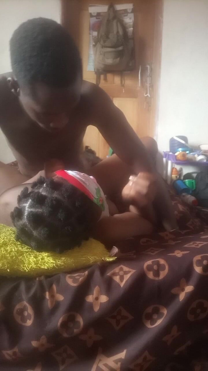 Oladi plenty tv: くそったれ、ディアシー・メラニン ハード