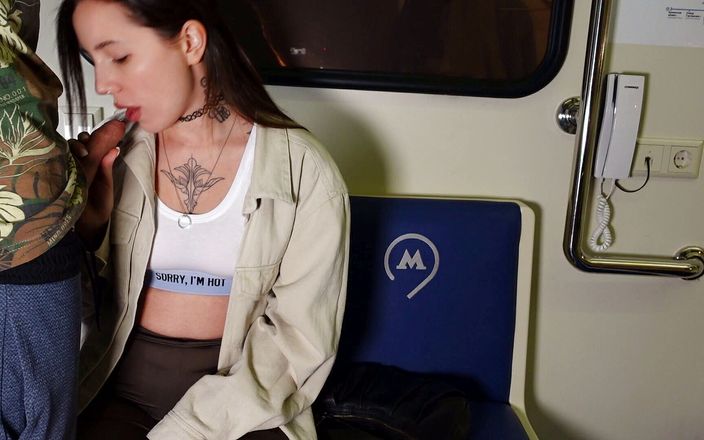 Ghomestory: Blowjob and sex in the Moscow metro! Juicy girl!
