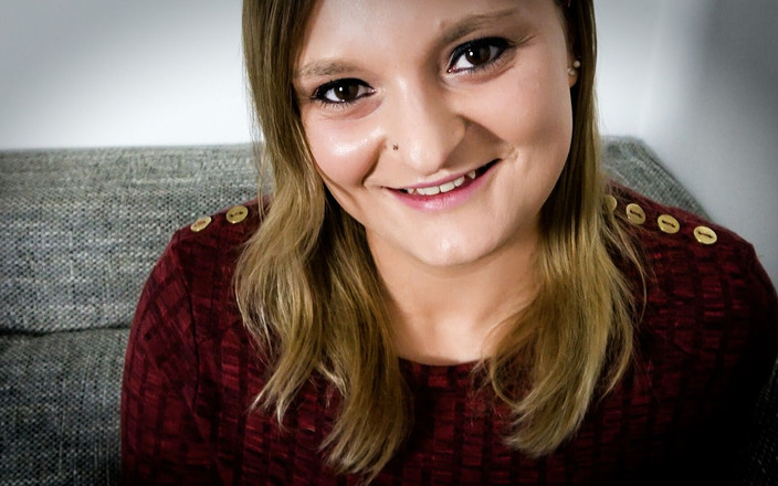 Cheating Cumsluts: Pelacur Koboi!! Orang yang tidak dikenali di rumah adalah yang...