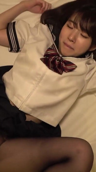 J-series Pakopako 001: Super-innocent and Lewd, Extremely Rare Footage Chosen by J-series Enthusiasts!