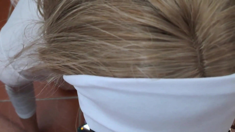 LauraOnHeels: Bayangkan ia adalah zakar awak dan awak sedang menonton saya