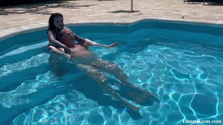 Mistress Lunatika: Fetiche por pés