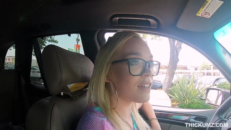 Team Skeet: Thickumz - Thick blonde babe gets pounded out