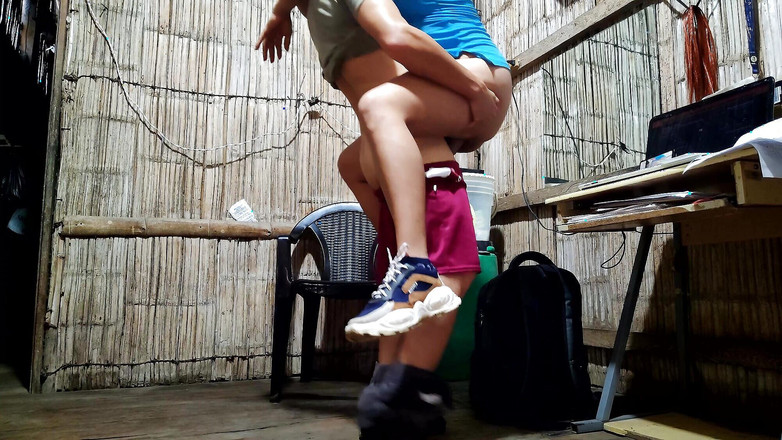 Martin13: カーニバルがやってきました!看護師はカーニバルにとても満足し、セックスのために友人を訪ねます