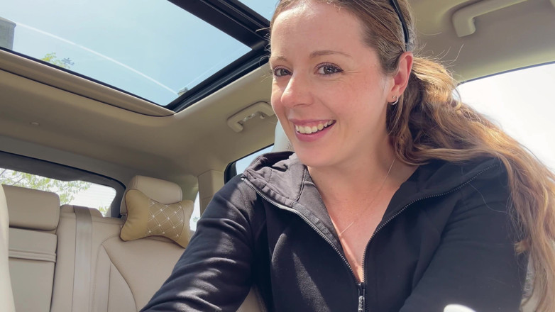 Nadia Foxx: Masturbating with a pink dildo in the back seat of...