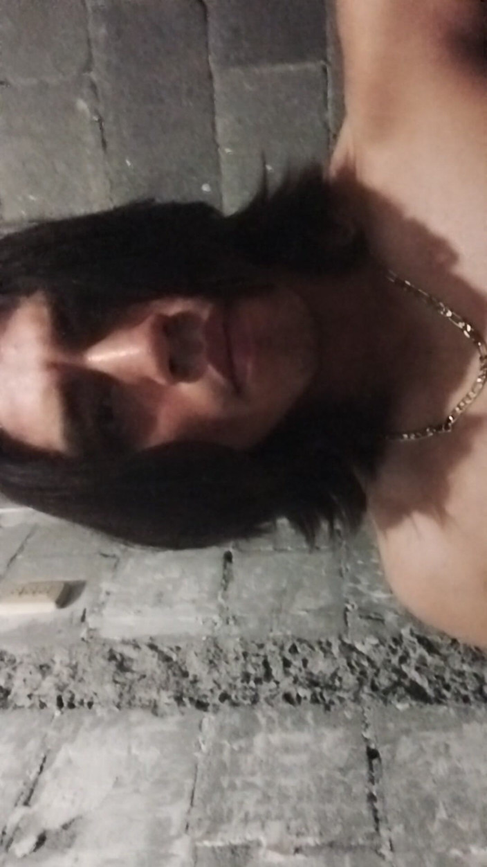 AlexAlejandro13: Look at My Long Hair