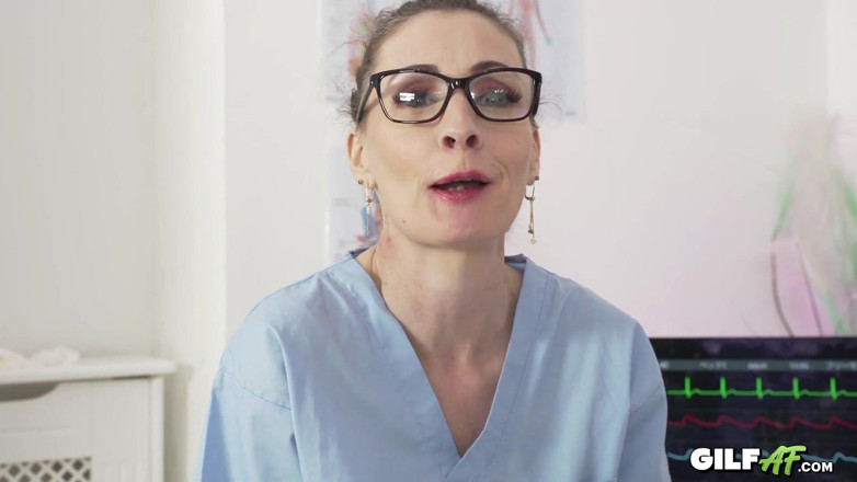 Gilf AF: Skinny Nurse GILF Scarlet Louse Wanted a Creampie