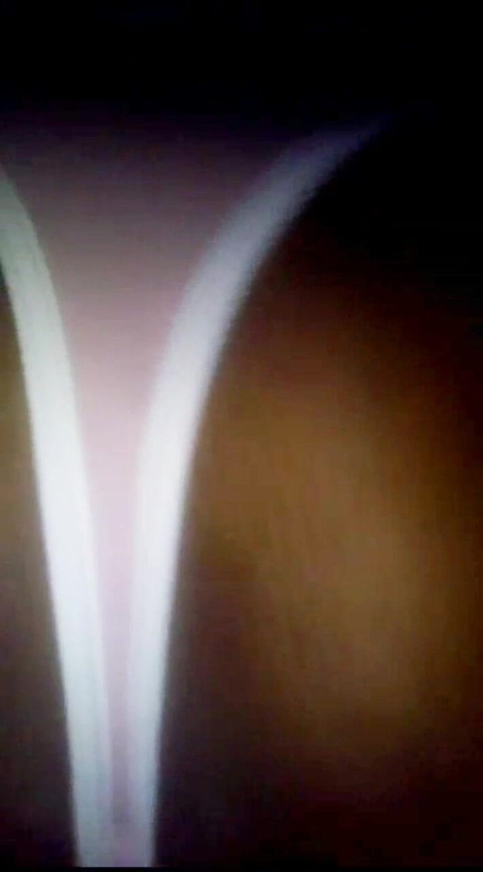 Dorelviss: स्पोर्ट्सवियर पहनी लड़की की गांड में चुदाई