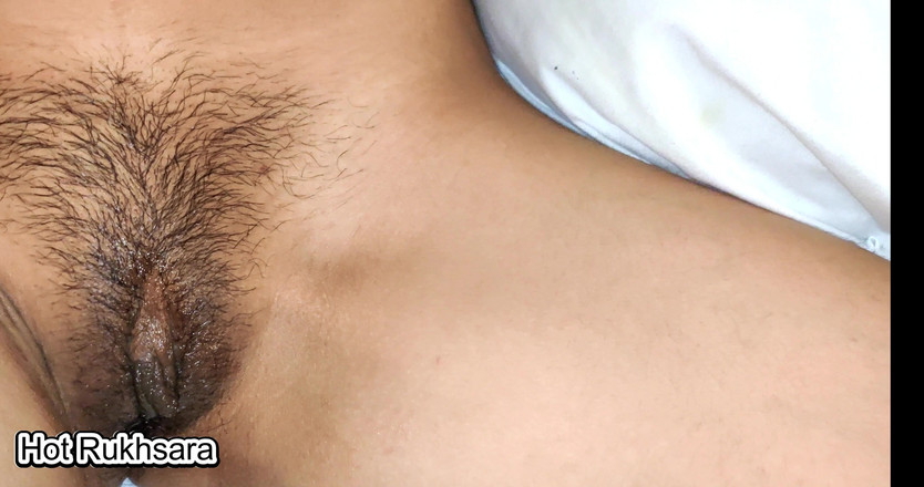 hot_rukhsara: Yeni kocam amımı sikmek için sabırsızlanıyor - Hintçe ses