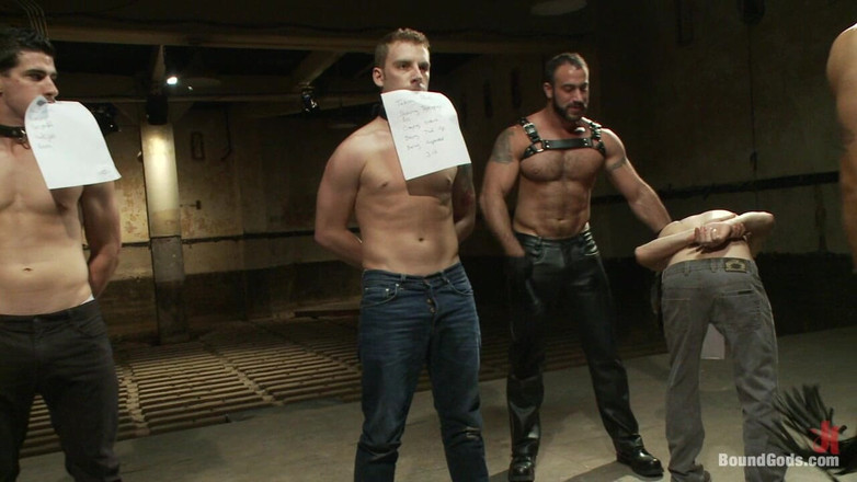 Bound gods: Slavenveiling - liveshoot