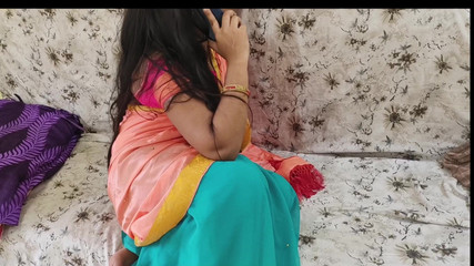 Mumbai Ashu: Mumbai Ashu sexy în sari video sexy în birou șef hindi joc de...