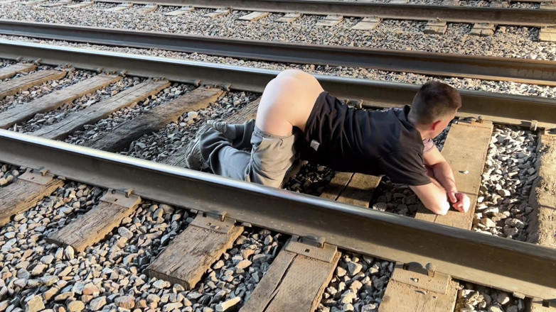 Tatted Fxggot: Cruising Tatted Fxggot Fuck Kian Fuk at the Tracks