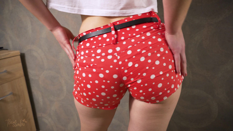 Teasecombo 4K: Hot Teen Asian Teasing Visible Panty Line In Very Tight...