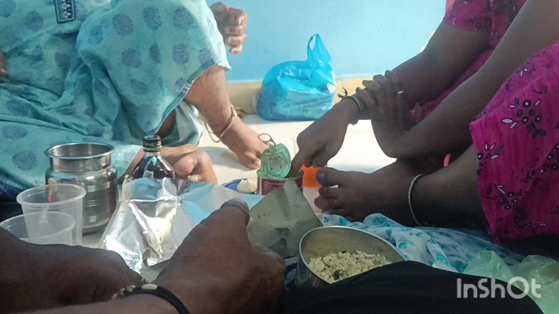 Reshmahotever: Společné obědy