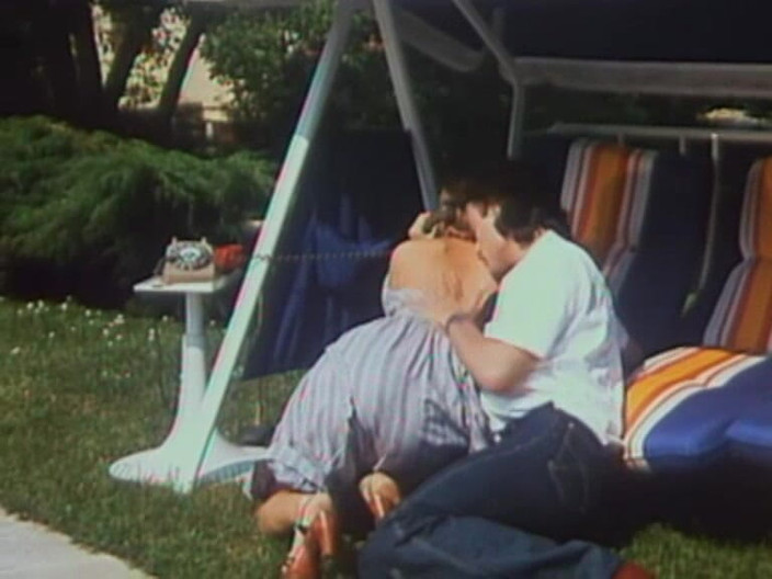 Java Consulting: 후배위 스타일 풀사이드 클래식! (첫 번째 장면, 8m26)