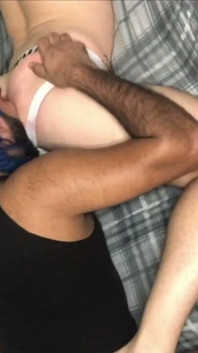 Er vögelt einen Araber in seinem Hotel