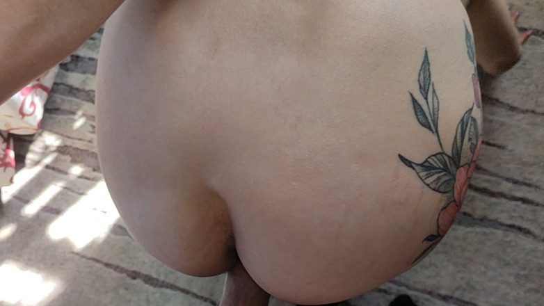 DirtyLubov: Hot Brunette's Ass