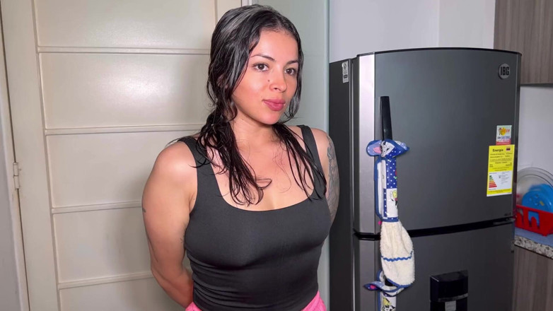 SoyMarce: Anitta Miller S Boss Eats Her Ass While Continue Cleaning