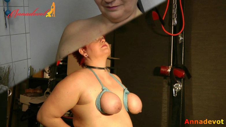 Anna Devot: Mejor off - Tetas Cachondas Atadas - Simplemente Cachondo