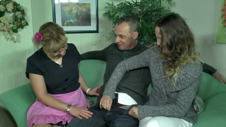 Erotic Planet Studio: Heidi Die Fick Schlampe Dreier-fick-fest