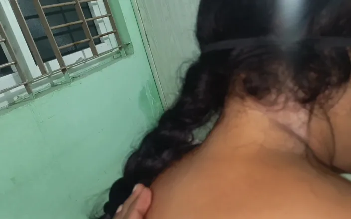 Pushpa studio: Cheating Wife Enjoying and Shared Bed with Manager