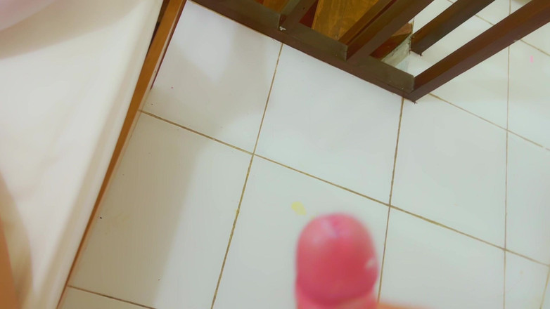 Luna Porn: 完美的婊子在分裂中乱搞