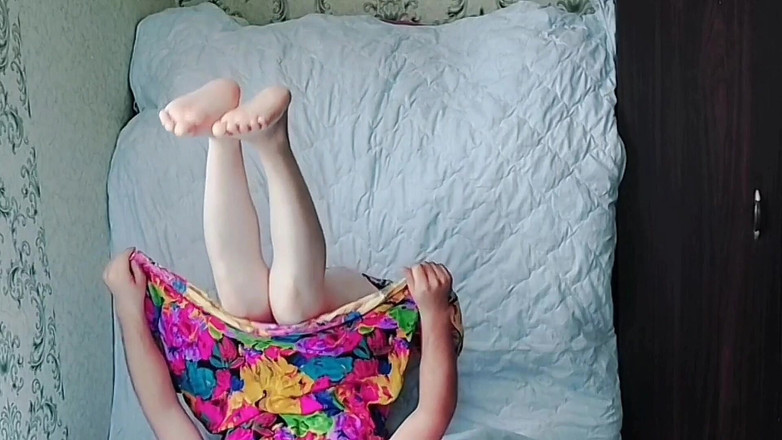 Kitty_Cross: Eski sevgilinden daha iyi eğiliyorum