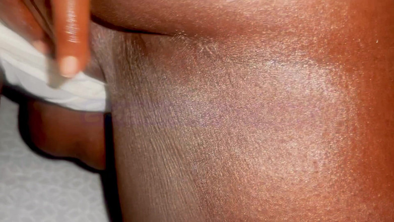 May1111: Gruby tyłek Africa Squirter