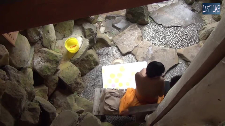 Lust lab: Афродизіак гаряча джерельна вода нагріває тіло, поки стриманість повністю не розвалюється, частина 1