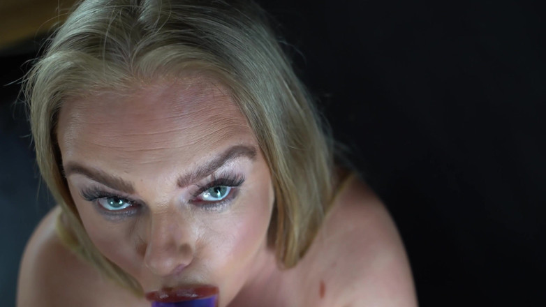 Bonnie rose: A toi viré pour que tu puisses me baiser maintenant !