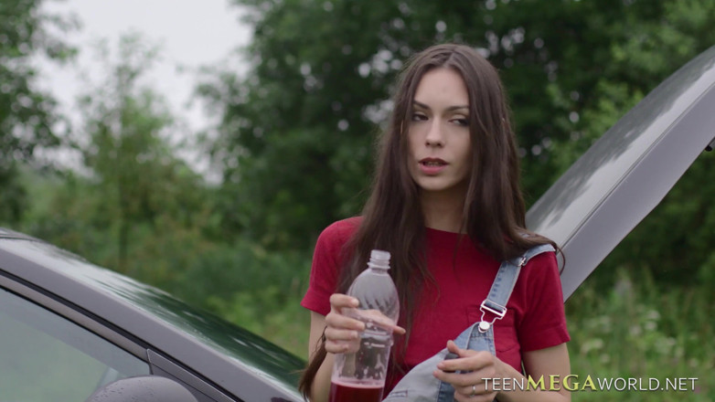 Teen Mega World: X-angels - lucky hiker