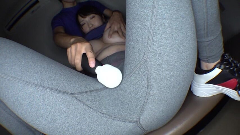 CherryBONBON: Người đàn ông trưởng thành và một huấn luyện viên thể thao...