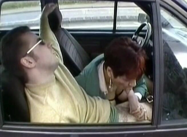 European Classics: Madura perforada ama el sexo anal