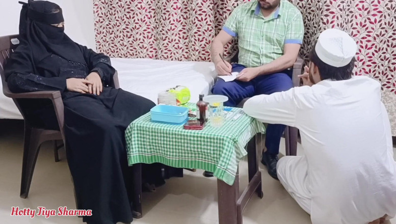 Hotty Jiya Sharmaa: Muslim Women Fucked by the Doctor in Front of Her...