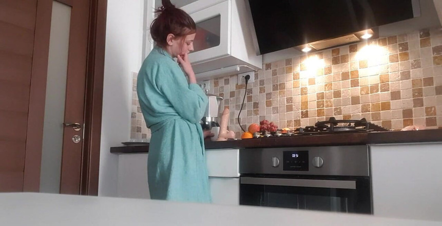 Katherine Squirt: Buongiorno, vuoi scoparmi?