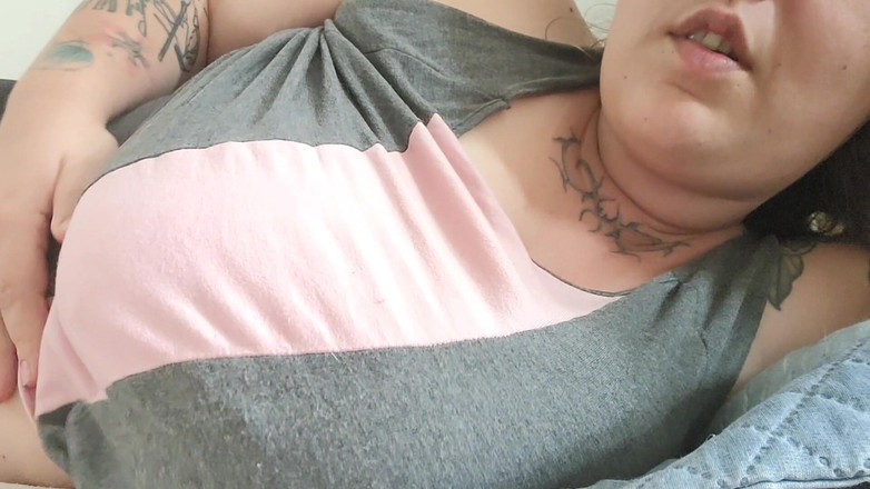 alucidfever: Przygotowanie Moich Cycków, Aby Dać Ci Mleko (bez Mówienia)